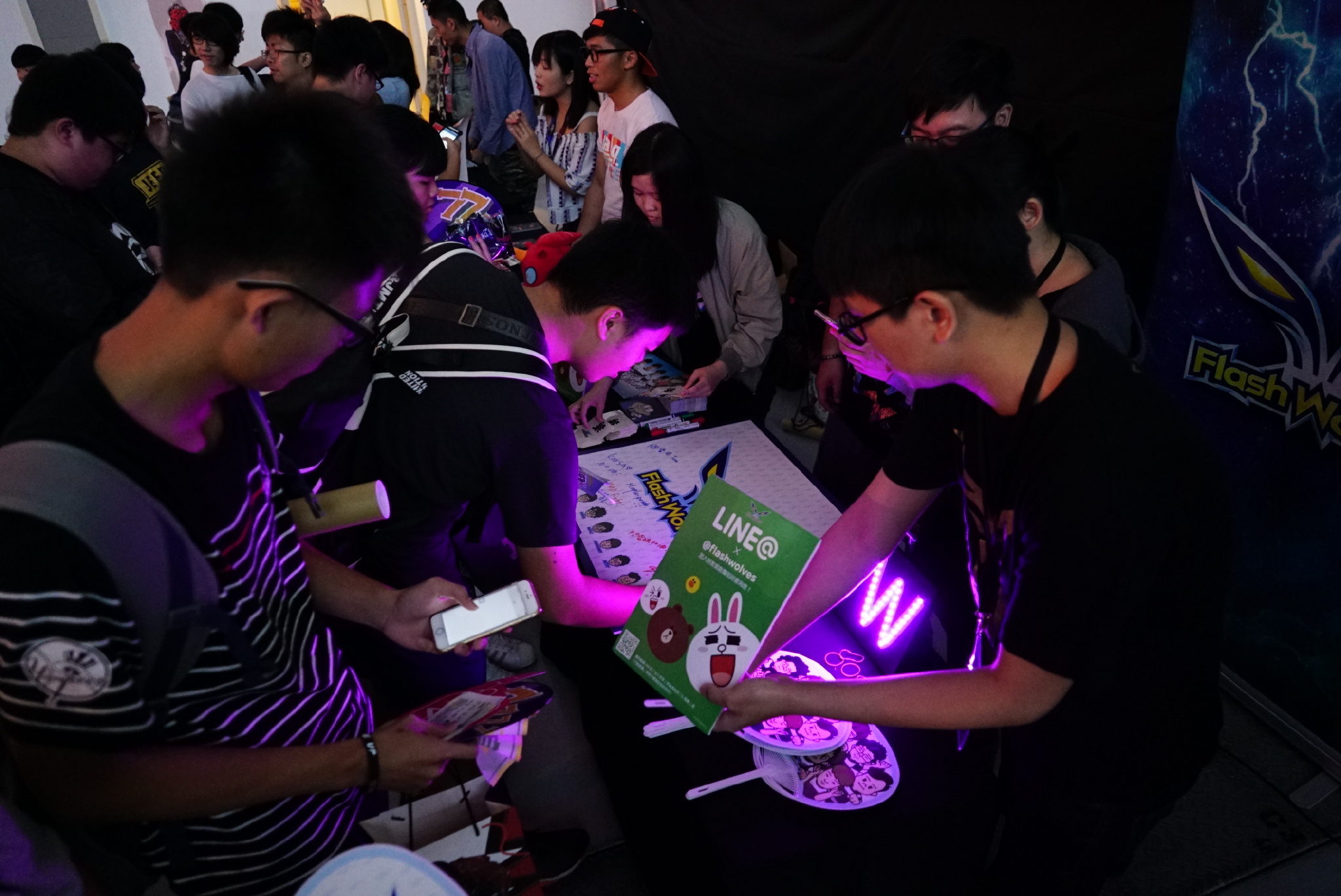 包含排球季后赛，漓江玄武队与川蜀闪电队强势反弹，体能对抗拉满！新人首发惊艳的词条HTH华体会