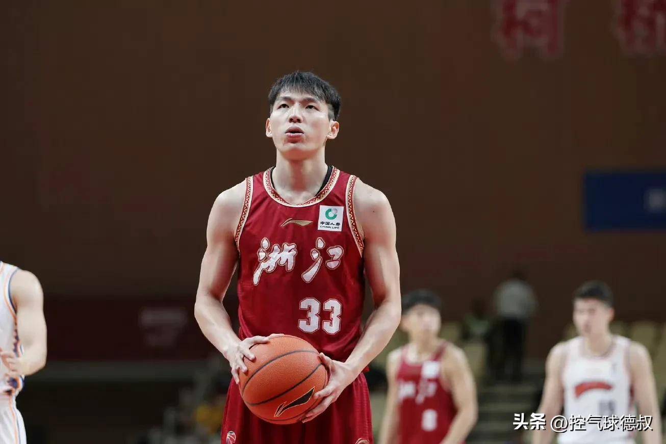 包含浙江队发布备战花絮；转会期官宣签约；全明星赛任务艰巨；身体对抗强度拉满的词条HTH华体会官网